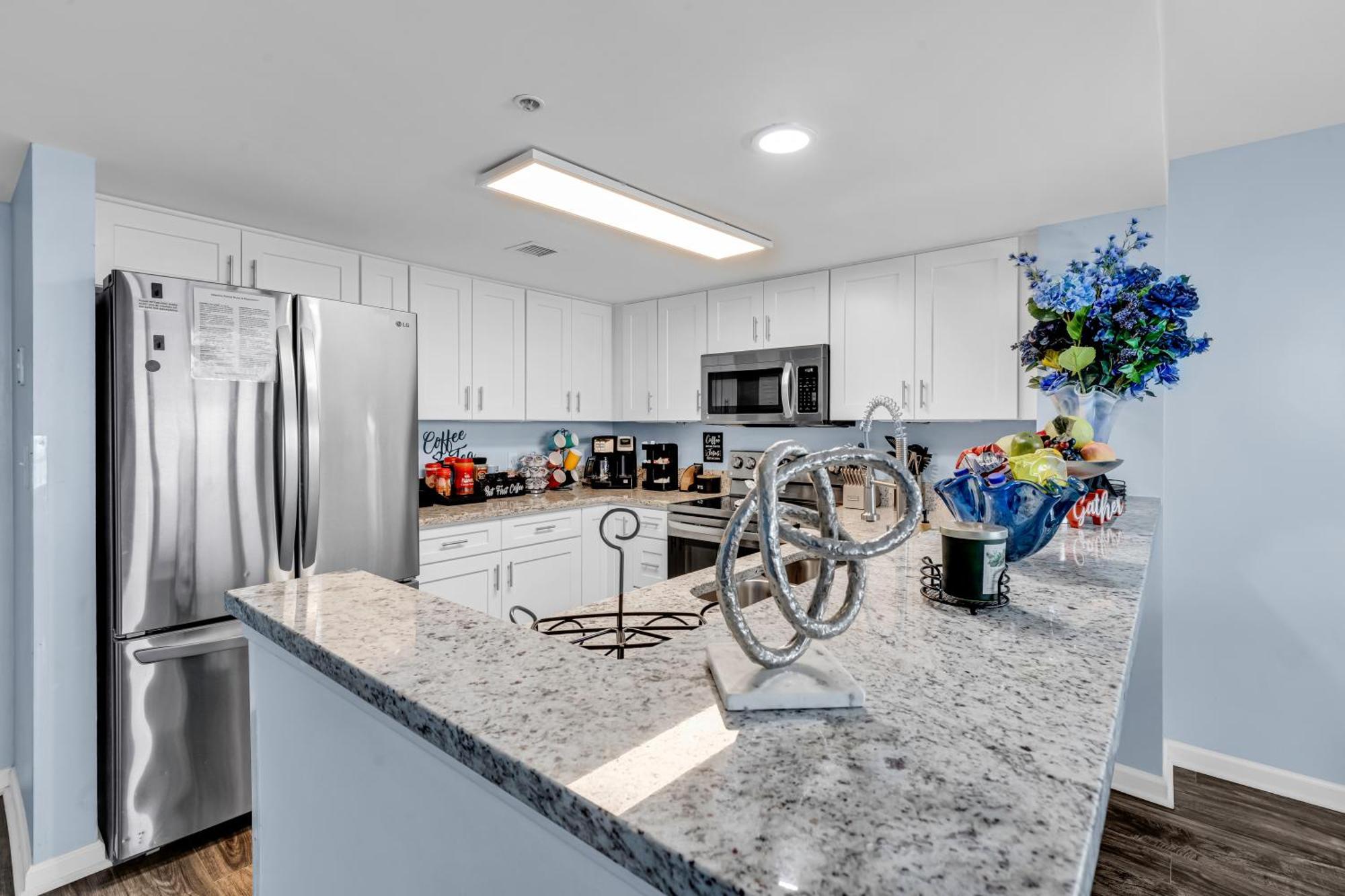 Atlantica Towers - Beach Front Condo W Pools Myrtle Beach Exteriör bild